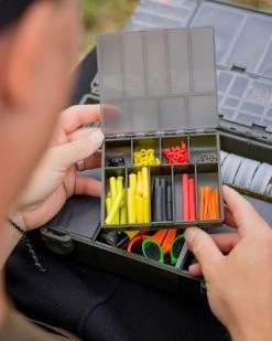 Fox - EDGES Adjustable Box 5 Fox - EDGES Adjustable Box -Fishing Shop fox edges adjustable box 3