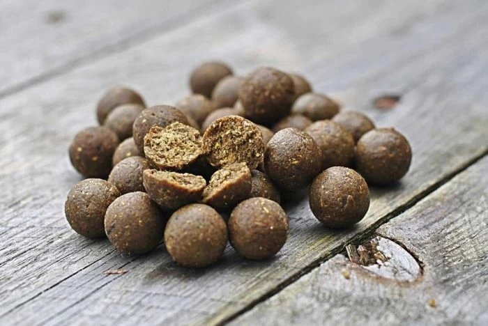 Dynamite Baits - Hot Fish & GLM 1.8kg - 15mm 2 Dynamite Baits - Hot Fish & GLM 1.8kg - 15mm - Image 2