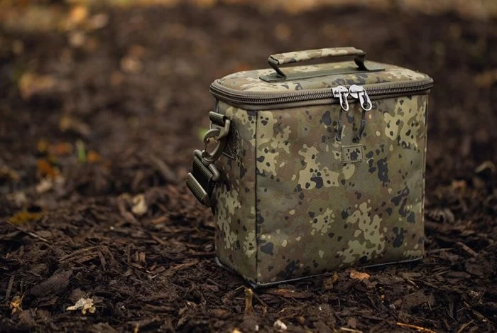 Thinking Anglers - Camfleck Bait Up Bag 2 Thinking Anglers - Camfleck Bait Up Bag - Image 2